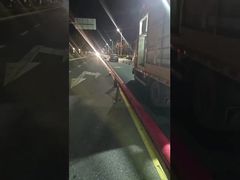 Zobacz demonstrację montażu bezwykopowej naprawy rur PCV i ponownego wyłożenia dolnej folii ochronnej