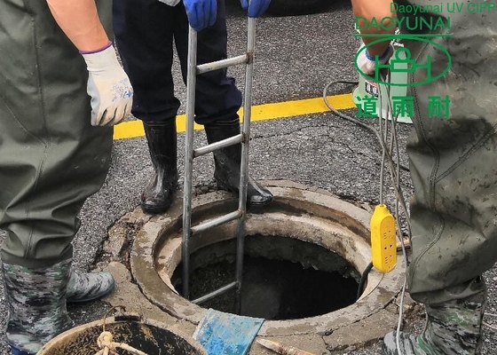 Podszewka Rig Utwardzana UV CIPP Truck Miejska kanalizacja Zintegrowana naprawa bezwykopowej rury spustowej
